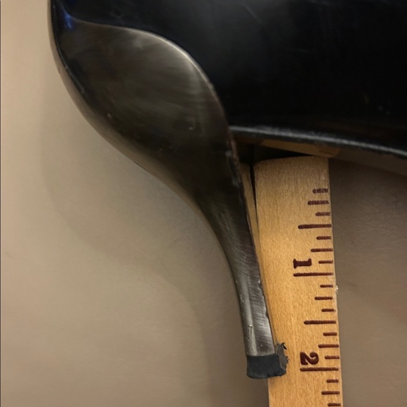 Donald J Pliner patent leather boots with a stretch calf in a metal heel sz 10 m - Picture 8 of 8